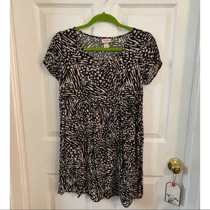 Short ~abstract~ summer dress!